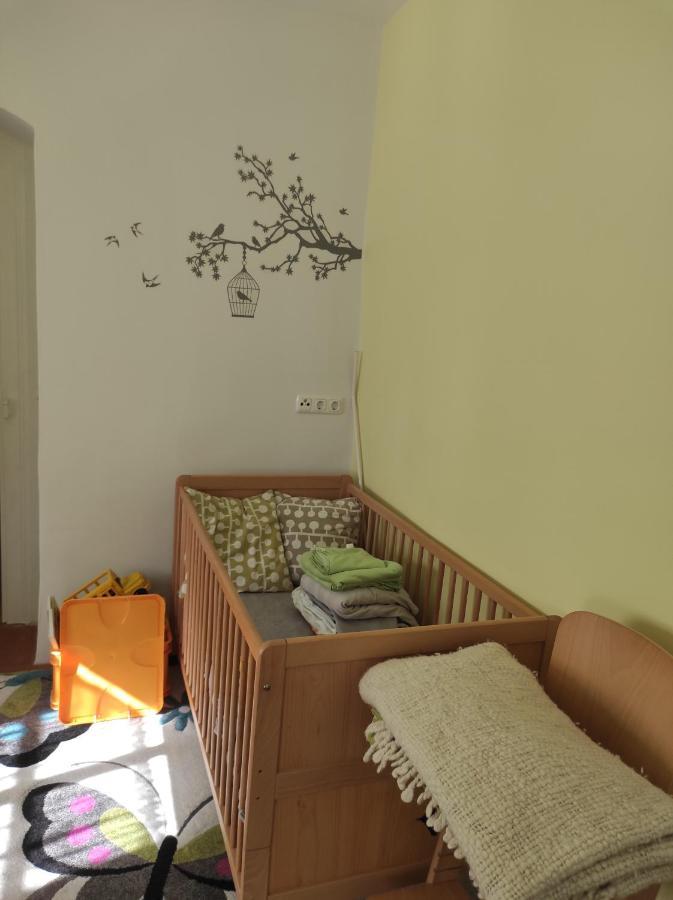 Schoene Gemuetliche Ferienwohnung Am Saaleradweg Grosseutersdorf エクステリア 写真